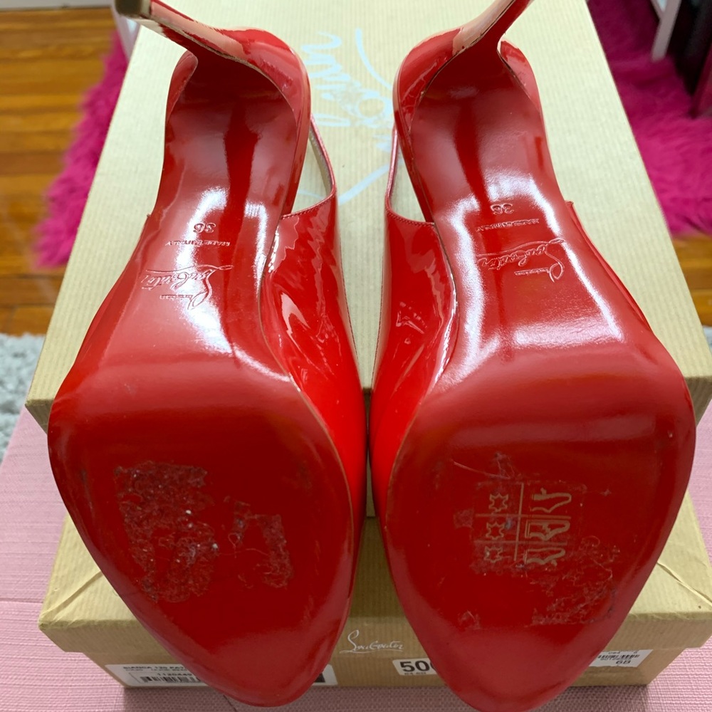 ❌SOLD ❌  Christian Louboutin sling back heels. - Picture 3 of 13